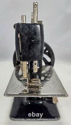 Antique Vintage Miniature Singer Child's Sewing Machine Made in Great Britain