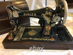 Antique Vintage Ornate Black Singer Sewing Machine Motor Light Wooden Hood
