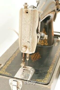 Antique Vintage SINGER Model 66 Sewing Machine AG 1946 Fresh Belt, LED Light