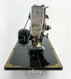 Antique Vintage Singer Featherweight Sewing Machine 221-1 Carrying Case