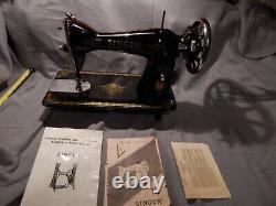 Antique/Vintage Singer NL-K 8076132 #15 Treadle Sewing Machine Only Estate Find