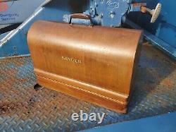 Antique Vtg 1916 Singer 66 Red Eye Sewing Machine & Bentwood Case