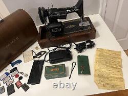 Antique Vtg Heavy Duty Small Singer 99-13 Sewing Machine + Bentwood CasePERFECT
