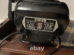Antique Vtg Heavy Duty Small Singer 99-13 Sewing Machine + Bentwood CasePERFECT