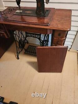 Antique singer treadle sewing machine