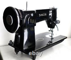 Antique vintage ITALIAN made SINGER 15M sewing machine 15K vtg 15 201K 15B 2