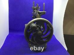 Antique vintage RARE Singer miniature Sewing machine cast iron Childs