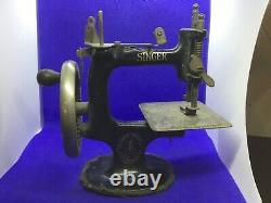 Antique vintage RARE Singer miniature Sewing machine cast iron Childs