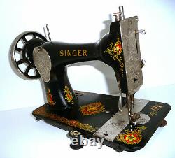 Antique vintage Singer 128K La Vencedora sewing machine vibrating shuttle