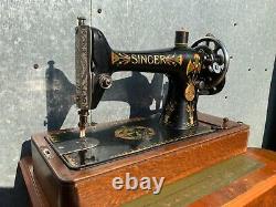 Antique vintage Singer Sewing Machine Dome Top Case key Superb