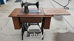 BEAUTIFUL Antique 1911 Singer 66-1 TREADLE Sewing Machine 7 Drawers GREAT Shape