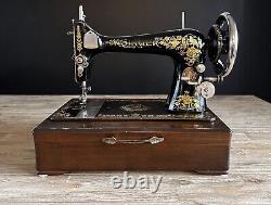 Beautiful 1909 Singer 27 Pheasant Sewing Machine Treadle Head Tested with Base