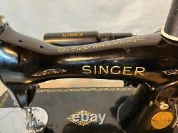 Beautiful 1947 Singer Sewing Machine 15-90 Serviced and cleaned Fully Tested