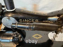 Beautiful 1947 Singer Sewing Machine 15-90 Serviced and cleaned Fully Tested