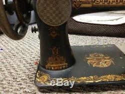 Beautiful Vintage Sphinx Singer Sewing Machine Treadle Head Gold Ornate Antique
