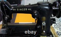 Black Antique Singer Sewing Machine & PedalPre-OwnedGREAT QUALITYHeavy Duty