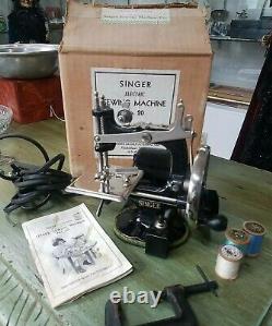 C. 1920 Toy Singer Sewing Machine withInstructions, Clamp & Original Box. Works