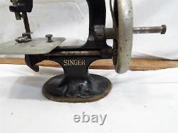 Childs Singer Toy Sewing Machine Sewhandy Hand Crank Sew Handy Needs Love