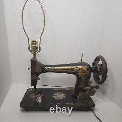 Custom Antique Singer Sewing Machine Table Lamp With Shade WORKING