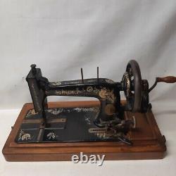 Early Singer 48K sewing machine 1900 P358402