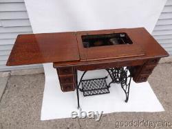 Excellent 1910 Singer Treadle Sewing Machine 6 Drawer Ornate Cabinet w Atchmnts