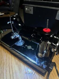 Featherweight 221 Works And Is In Great Condition. With Bobbin Case