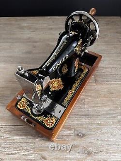 Gorgeous 1919 Singer 128 La Vencedora Sewing Machine Vtg Hand Crank Fully Tested