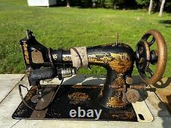 H series Antique Singer Sewing Machine Sphinx