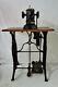 La Surjeteuse Brosse Bergmann & Huttemeier Copenhague Glove Fur Sewing Machine