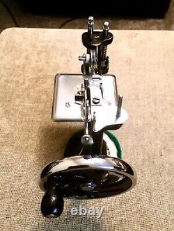 Mint New Dome Rare Antique Vintage Singer 20 K-20 Toy Small Child Sewing Machine