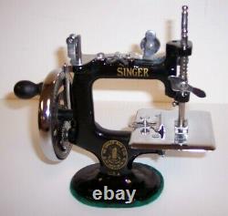 Nib New Antique Vintage Singer 20 K-20 Toy Small Child Sewing Machine 1989 Rare