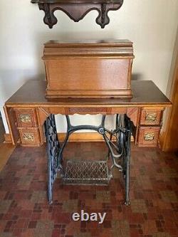 RARE 1894 antique singer pedal sewing machine table & 7 drawers and more