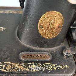 RARE Antique 1920'S Singer Sewing Machine