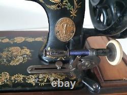 Rare 1903 model Singer 48k Ottoman Hand Crank sewing machine R1354117