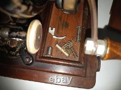 Rare 1903 model Singer 48k Ottoman Hand Crank sewing machine R1354117