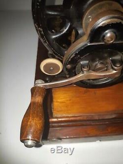 Rare 1903 model Singer 48k Ottoman Hand Crank sewing machine R1354117
