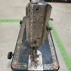 Rare 1922 Model 66 Singer Red Eye Sewing Machine