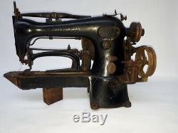 Rare 1929 Singer sewing machine 69-22 for Identification tags Blucher Shoes