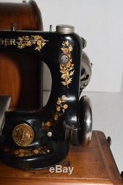 Rare Antique 1902 Singer Model 24-30 Sewing Machine withModified Motor