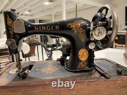 Rare Antique 1919 Model 27/28 Singer Sewing Machine withCase, Decals. SN# G7628835