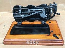 Rare Antique Singer 12k Fiddle base Hand Crank Sewing Machine with japanning