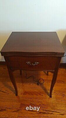 Rare Antique Singer Hand Painted sewing machine in cabinet, Working, Mint Cond