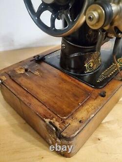 SERVICED Antique Vtg Singer 66-1 Sewing Machine Red Eye Heavy Duty+RARE MOTOR