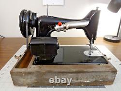 SERVICED SPARTAN (SINGER) 192K Sewing Machine withCase 3/4 Size Denim Leather