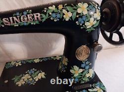 SINGER 127 floral 1913 GORGEOUS Machine Head. Untested