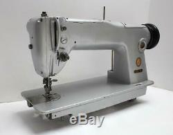 SINGER 251-15 Lockstitch Edge Cutting Knife Industrial Sewing Machine Head Only