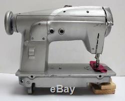 SINGER 457G1 Vintage Zig Zag Lockstitch Industrial Sewing Machine Head Only