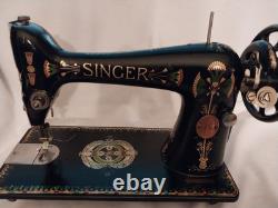 SINGER 66 Lotus 1917 Beautiful Machine Head