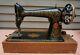 Singer 66 Red Eye 1910 Portable Sewing Machine #g7393789 With Original Case