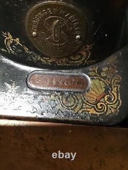 SINGER Antique 1900 Treadle 6 Drawer Oak Sewing Machine #G246606